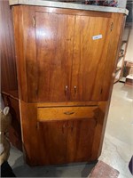 Corner storage cabinet