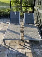 OUTDOOR LOUNGE CHAIRS