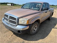 2005 DODGE DAKOTA 4WD PICKUP