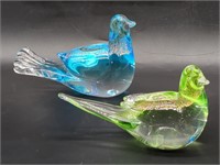 (H) 2 Hand Blown Art Glass Paperweight Pigeons
