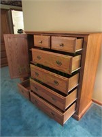 7 Drawer Wooden Dresser