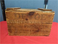 Antique Devoe & Reynolds wooden crate