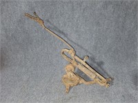 Early Cast Iron Skeet Thrower