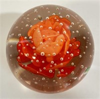 LOVELY BLOWN GLASS PAPER WEIGHT WITH FLOWER