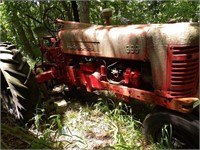 Farmall 300 gas tractor