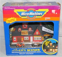 NOS MICRO MACHINES CITY SCENES TRAIN STATION W/BOX