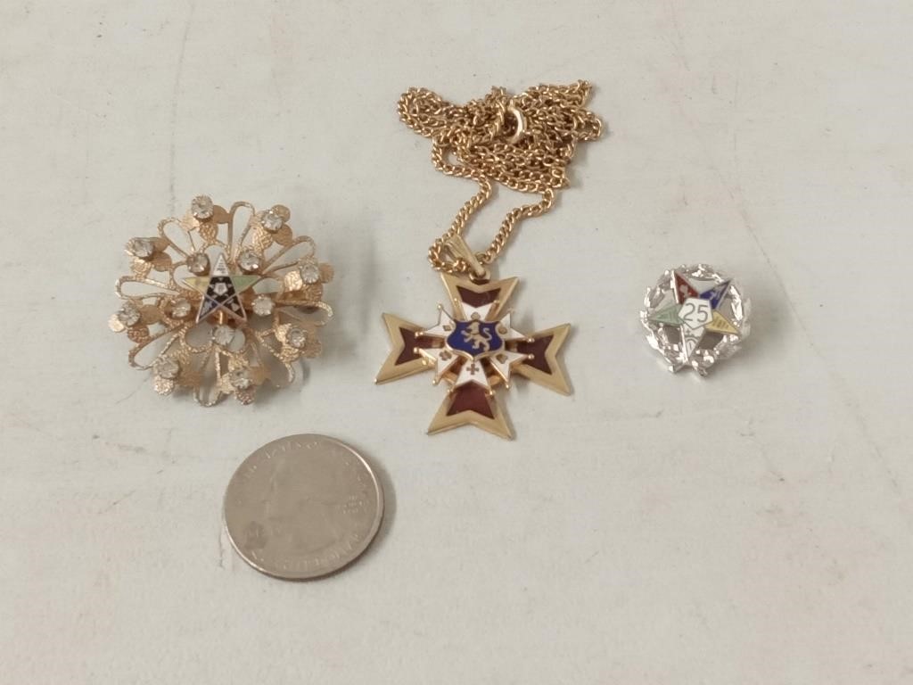 vtg Eastern Star pins & necklace