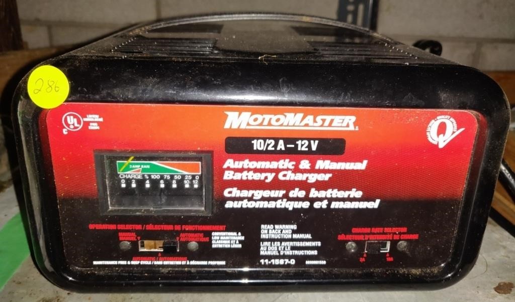 Motomaster 10/2A-12V Battery Charger