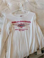 5 sz lg ladies Harley shirts