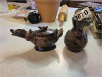 VINTAGE REDWARE DUCK CREAMER AND BUD VASE