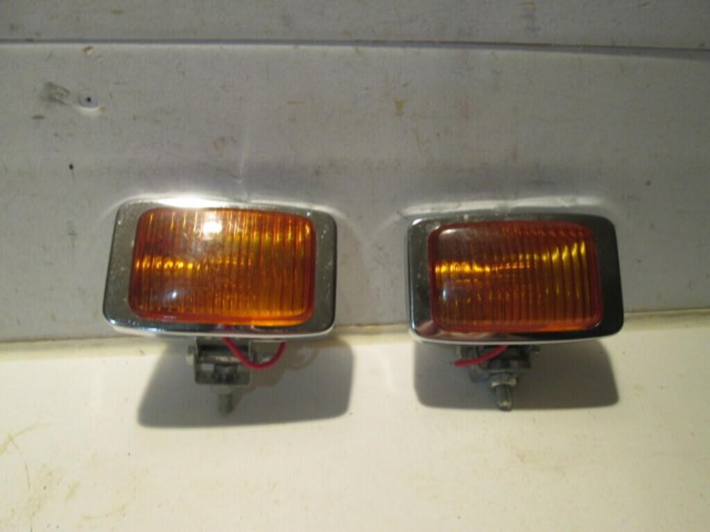 PAIR OF FOG AMBER LIGHTS