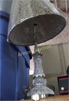 CRYSTAL LAMP WITH SHADE