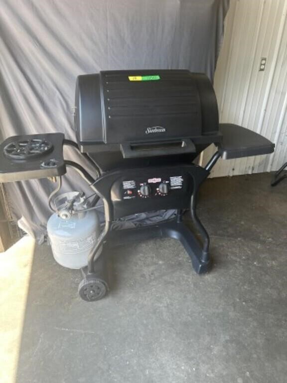 Sunbeam propane grill and cover