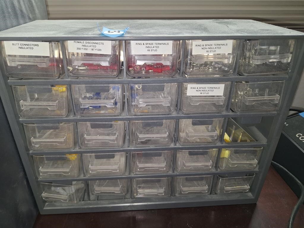 BOX OF DRAWERS OF TERMINALS ETC