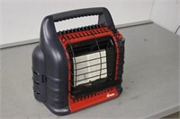 MR HEATER W/ FAN, PROPANE 18,000 BTU/HR, USES (4)