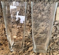 E - PAIR OF GLASS VASES 11.5"T (K124)