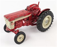 1/16 Ertl International 340 Utility Tractor