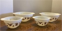 Corningware Early American Set of Four Bowls