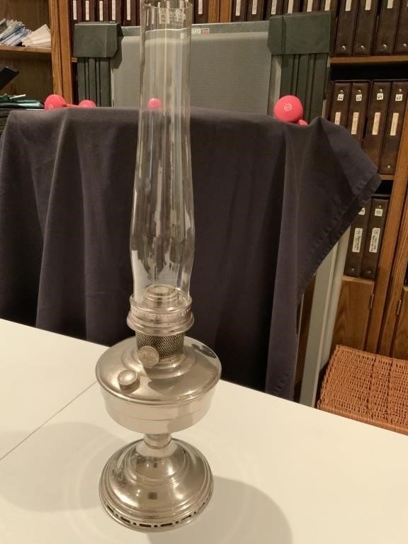 Antique Aladdin Oil Lamp Model 12