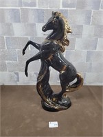 Big pottery horse figure!