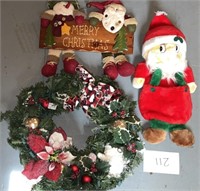Christmas lot; vtg Santa; wreath & more