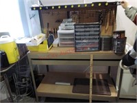 Work bench w/ powerstrip