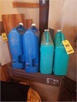 4 water jugs