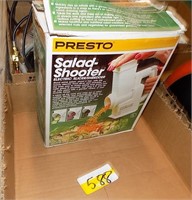 NEW IN BOX  SALAD SHOOTER