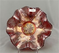 Vintage 7" ruffled bowl - red