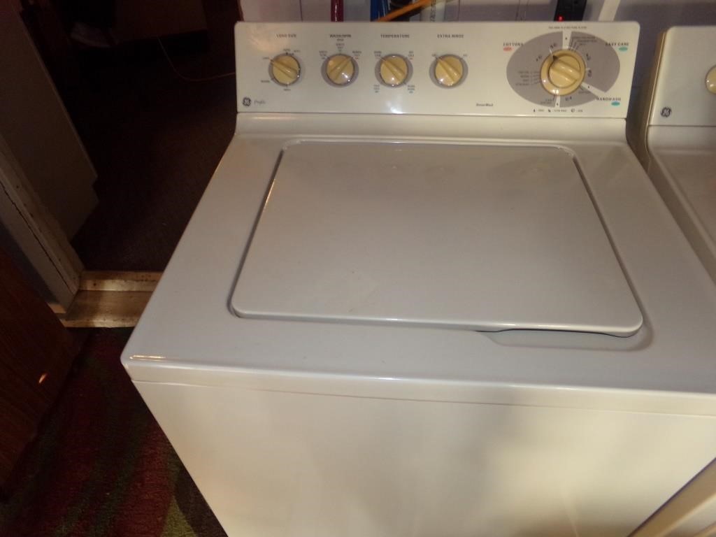 GE top load  Clothes Washer