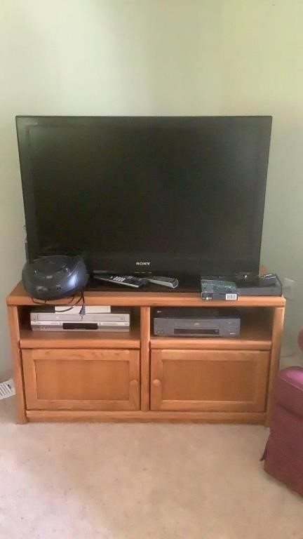 Sony TV & Entertainment Cabinet w/ All Electronics
