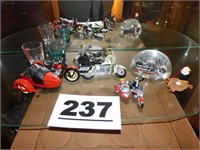 LOT OF TOY MOTORCYCLES
