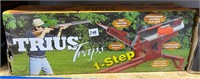 Trius Traps, 1 Step Clay Launcher