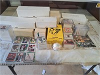 Large quantity of baseball and hockeycards 1990's