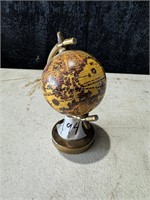 SMALL 4" GLOBE