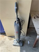 Bissell wet/ dry vacuum. Flip it