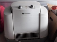 WHITE WESTINGHOUSE HUMIDIFIER