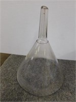 Glass funnel, 8" diameter