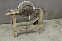 GRINDING WHEEL ON STAND