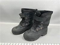 Die hard waterproof boots men’s size 8