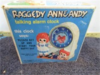 RAGEDY ANN & ANDY TALKING ALARM CLOCK