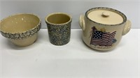 (2) stoneware pottery made in Roseville, OH, Hime