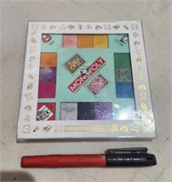 Hipdot MONOPOLY MOVES Board Game Eyeshadow