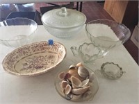 vintage dishes, sea shells