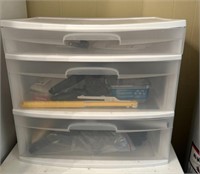 Three drawer starilite plastic tote storage w/