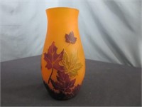 VTG Glass Vase w/ Fall Leaves