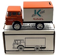 DCP 1:25 2002 ERTL 1966 Ford Delivery Kubota Truck