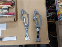 2 fish knives, 3 knives, scales, misc