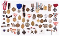 52 AUSTRIAN AND GERMAN WWI BADGES AND MEDALS