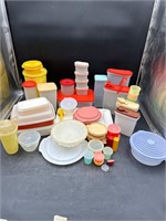 Assorted Tupperware w/Lids (Some Vintage)